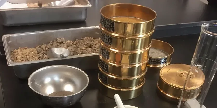 Grain Size Analysis (Sieve + Hydrometer) in Sunderland